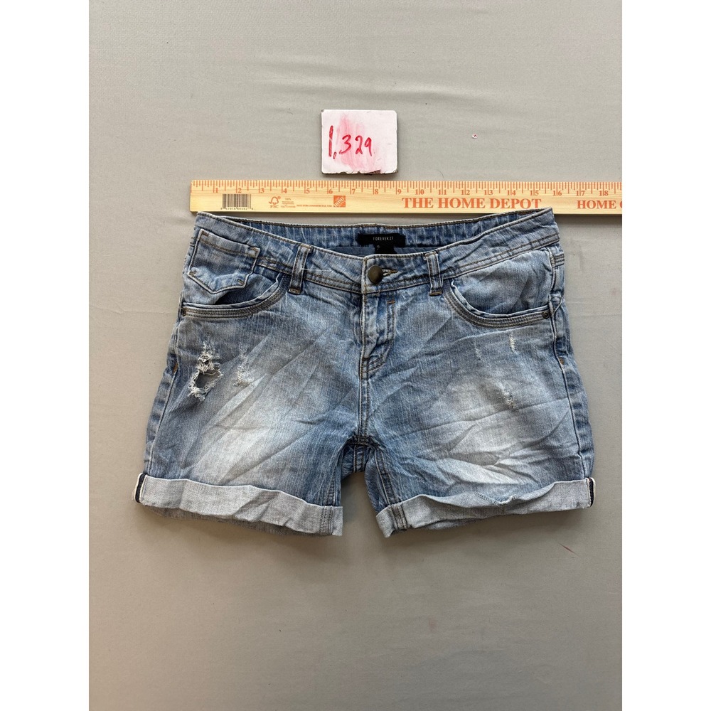 Forever 21 Distressed Cuffed Denim Shorts Light Wash Size 27 Low Rise Casual